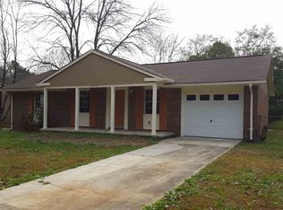 504 Roxbury Dr, Riverdale, GA