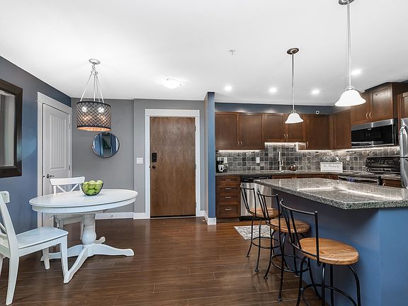4th image of 2990 Boulder St #107