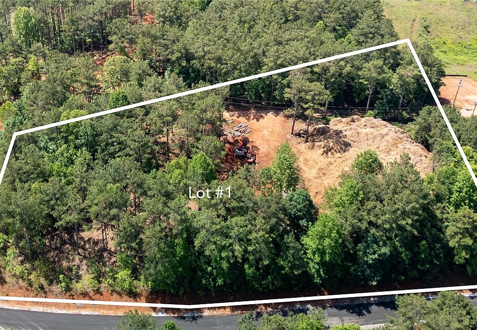 1st image of 1 Canebrake Dr