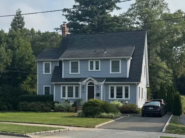 18 Hillcrest Rd, Madison Boro, NJ 07940