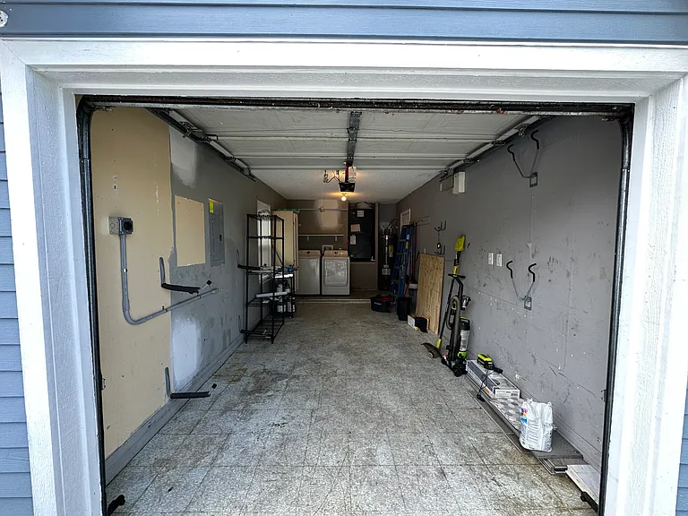 1724 Chatham Cir — Photo 26