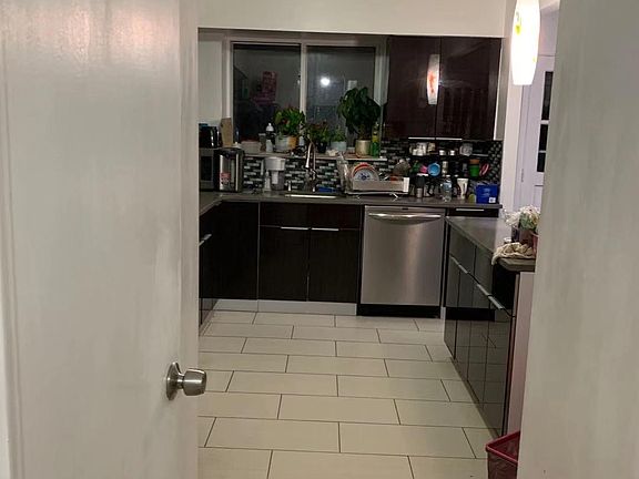 5th image of 177 Bay 8th St #2