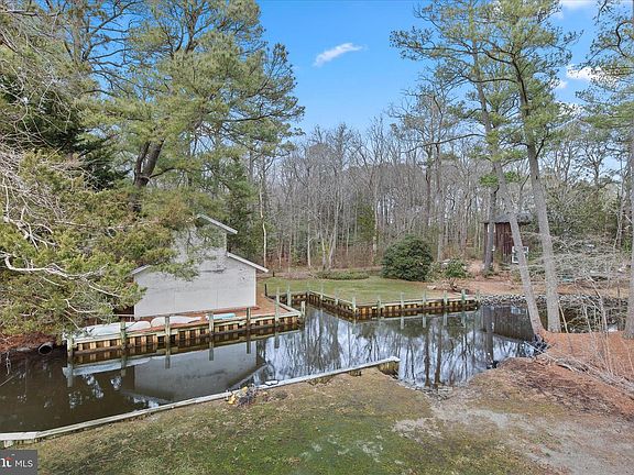 4th image of 12107 Angler Rd