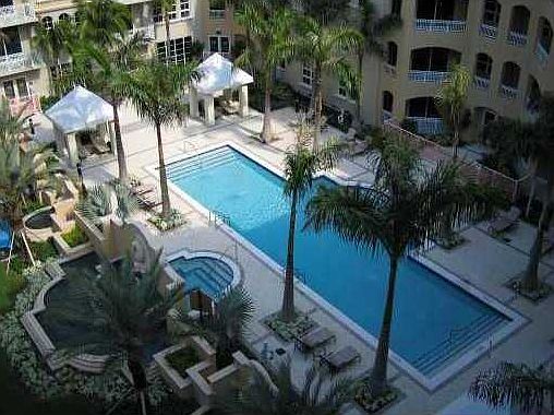 2nd image of 3001 NE 185th St APT 538