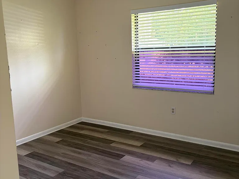 4612 Boabadilla Ave — Photo 15