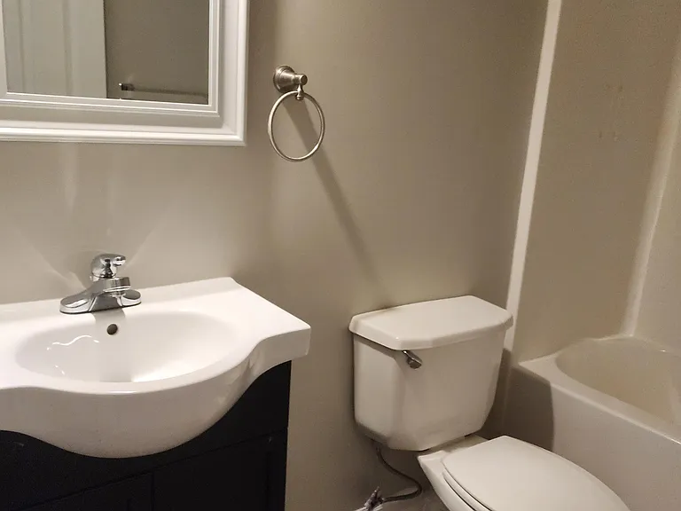 143 W Gate Dr — Photo 28