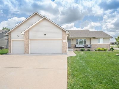 3100 N Rough Creek Rd, Derby, KS, 67037