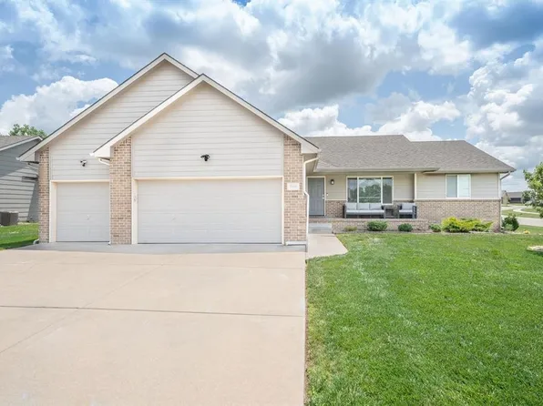 3100 N Rough Creek Rd, Derby, KS 67037