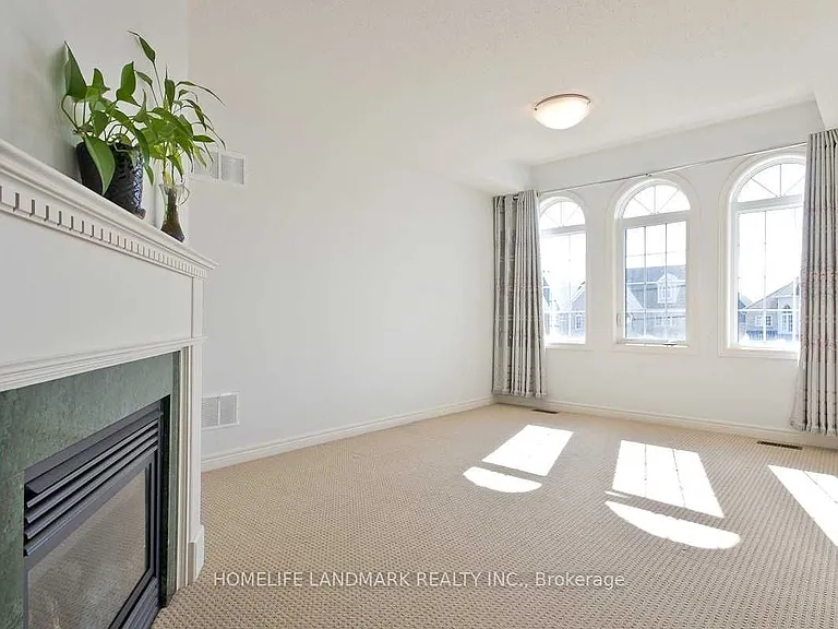 386 Wilfred Murison Ave — Photo 13