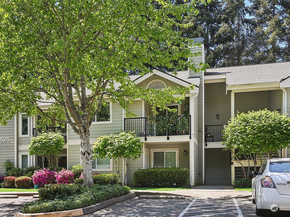 1st image of 6525 200th Street SW #106