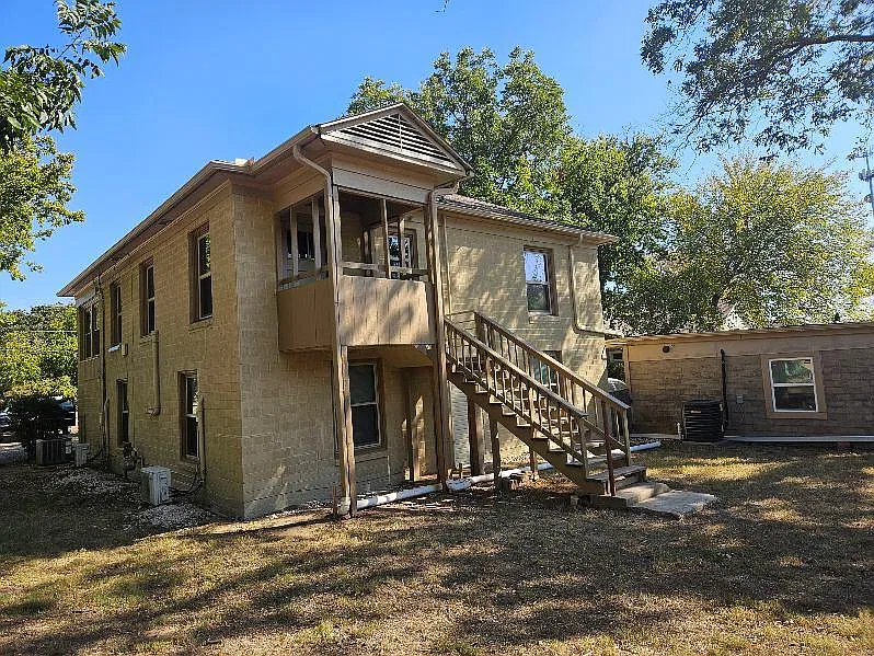 1 bed, 750 sqft, $950 — Photo 2