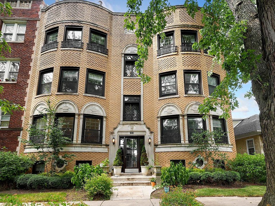 1st image of 1854 W Chase Ave APT 1W