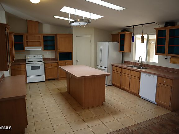 2nd image of 8600 E ELLSWORTH Lane