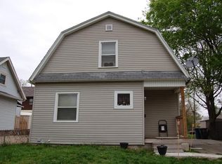 2221 Carpenter Ave, Des Moines, IA 50311