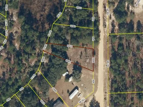 223 Brussels Ave #21, Interlachen, FL 32148