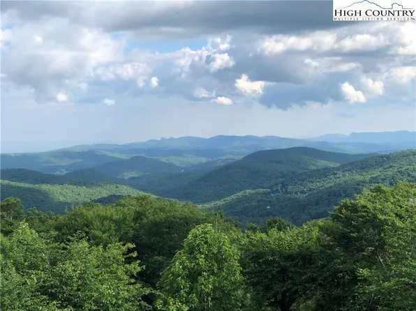 539 Craggy Pointe #11C, Sugar Mountain, NC 28604