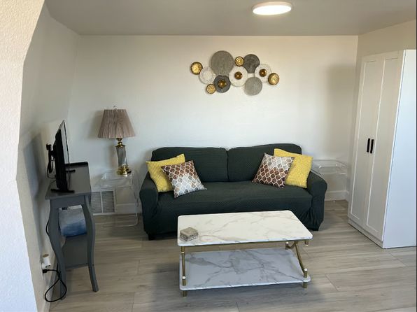 335 Tin St APT A