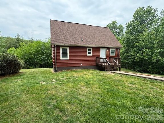 4th image of 9064 Wildflower Ln