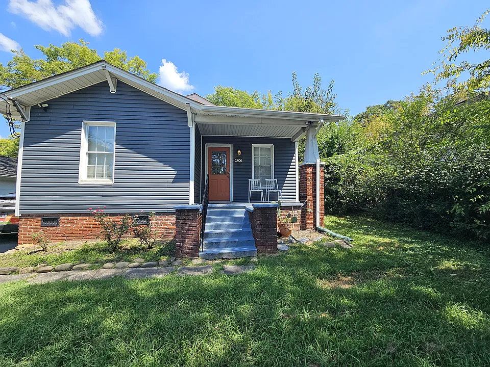 2806 Whittle Springs Rd