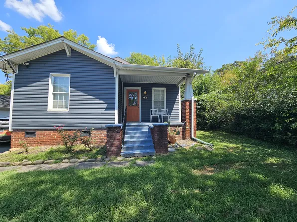 2806 Whittle Springs Rd, Knoxville, TN 37917