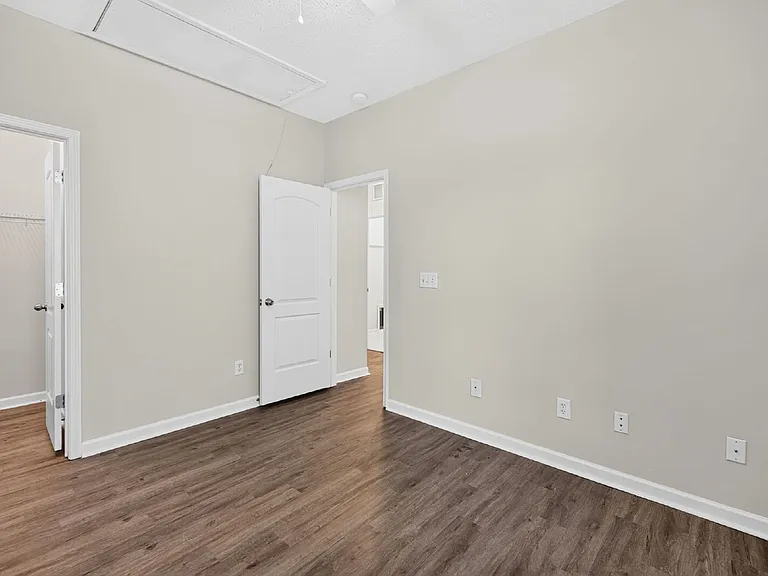 2325 Waverly Crossing Rd — Photo 13