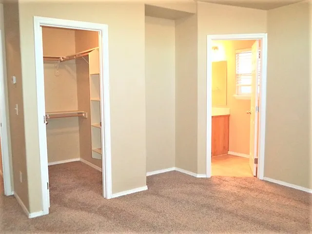 8456 W Harmonica Way — Photo 9