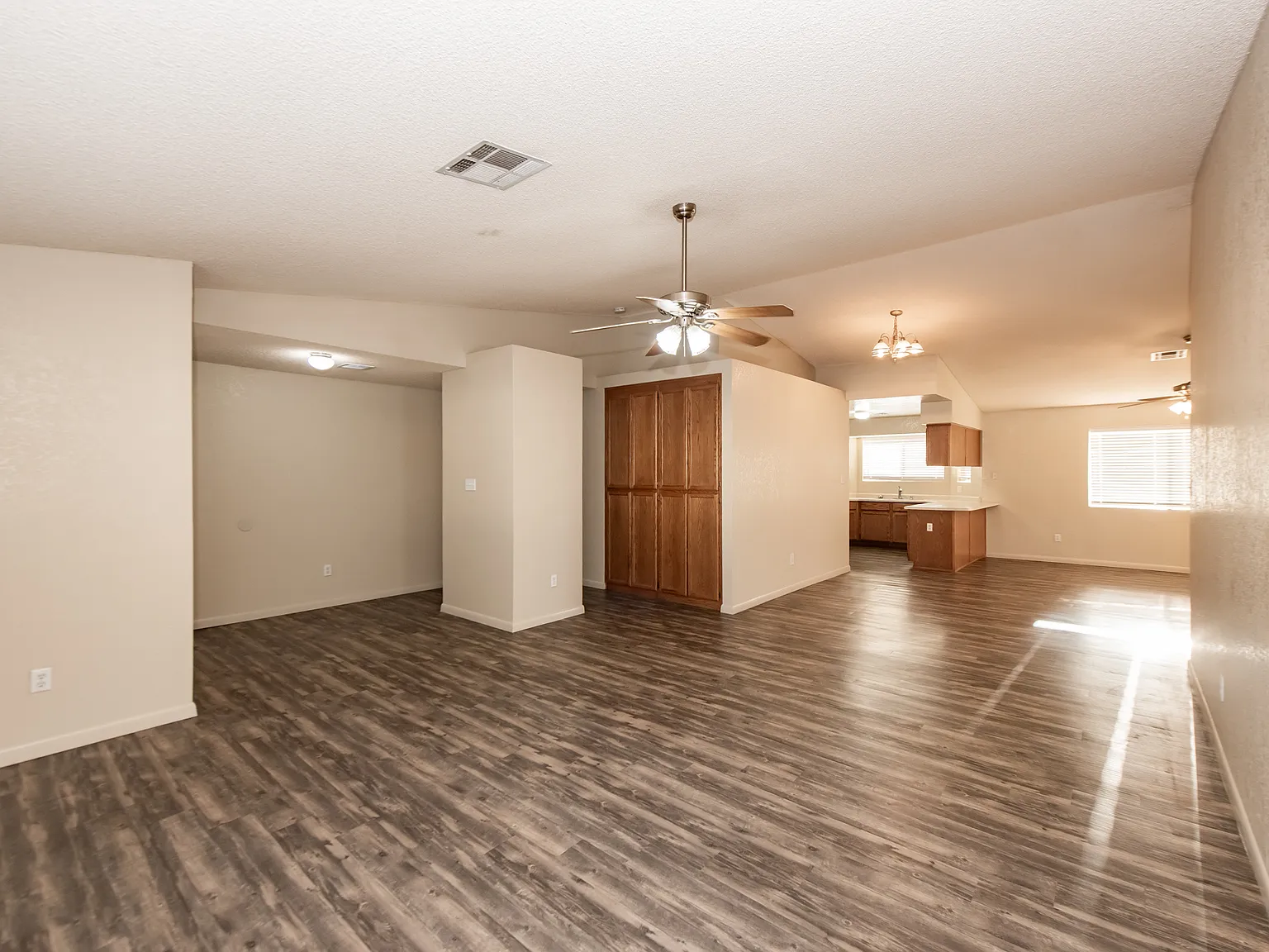 3 Bed 2 Bath Rental Home in Yuma, AZ! — Photo 2