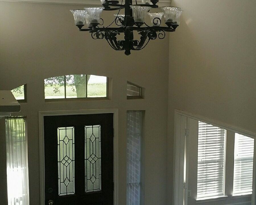 1st image of 6327 Bridlewood Dr