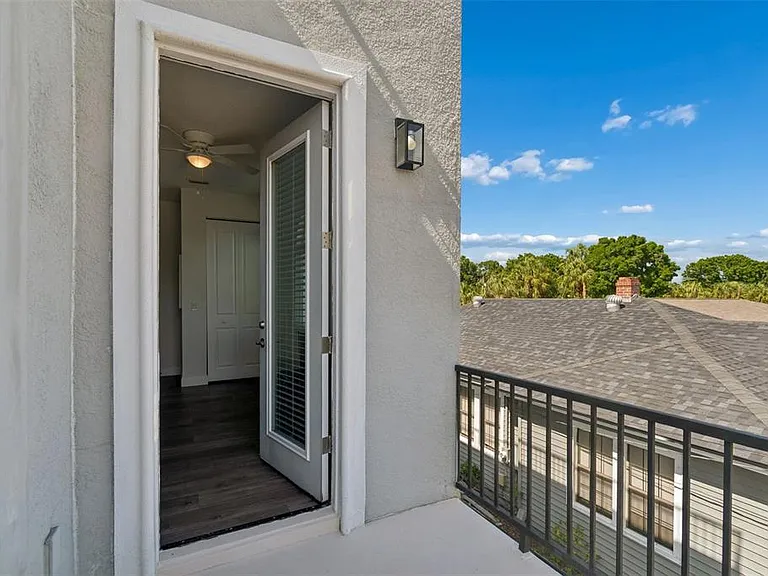 2113 W Cass St #2 — Photo 46