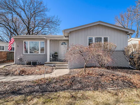 1263 Langley Blvd, Clawson, MI 48017