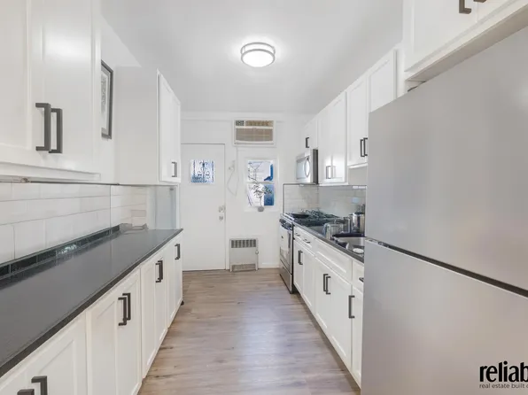 2347 61st Street image 3 of 6