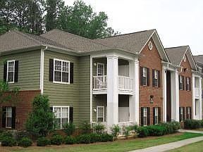 2nd image of 3050 N Cobb Pkwy