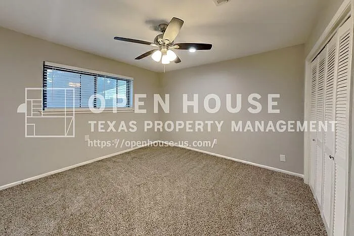 2318 Turtle Creek Dr — Photo 12