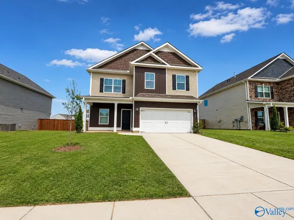 121 Emma Grace Ln, New Market, AL 35761