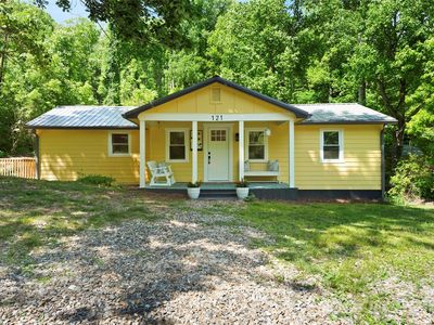121 Sugar Cove Rd, Weaverville, NC, 28787