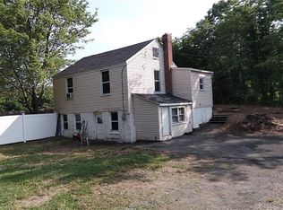 1277 Saybrook Rd, Middletown, CT 06457