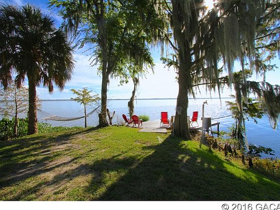 2nd image of 21525 NW 40th Ave