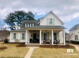 712 Boundary Dr, Fairhope, AL 36532