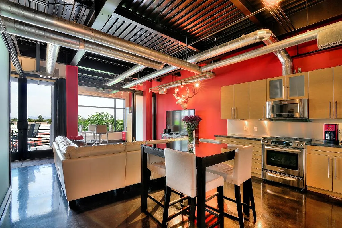 Building Photo - 4020 N Scottsdale Rd #3002