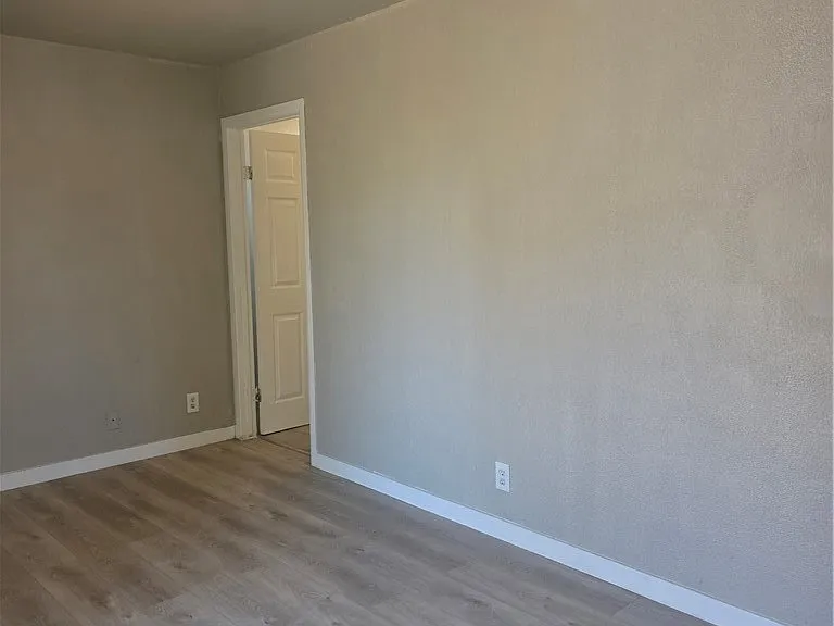 3509 W Flower Ave — Photo 21