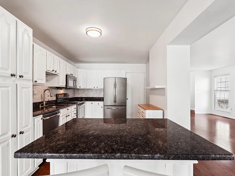 3594 Half Moon Gln — Photo 9