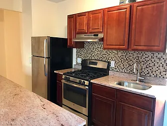 Rented by Living New York