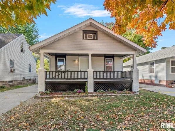 1909 S 1st St, Springfield, IL 62704