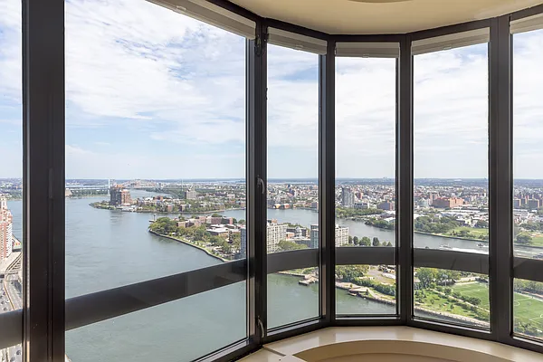 Rented by Nest Seekers International | media 34