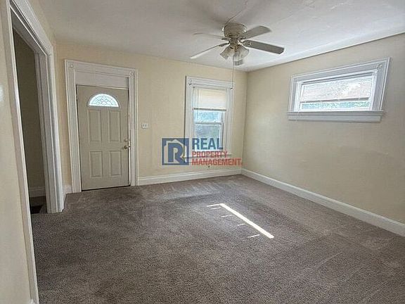 3rd image of 2417 E 4th St #2417
