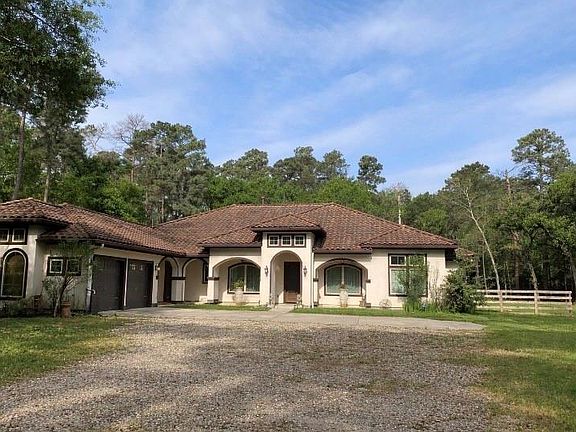 2nd image of 24387 Lenze Rd