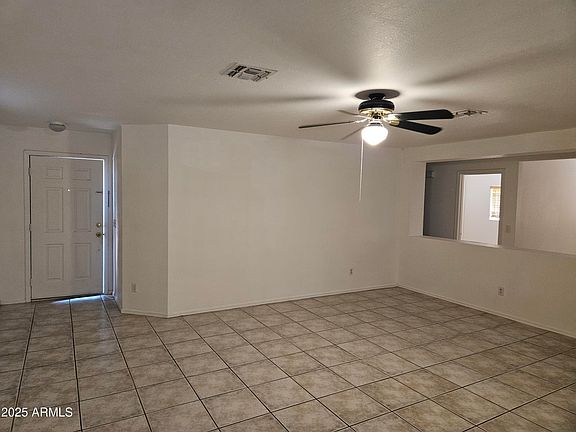 4th image of 544 W Jardin Loop