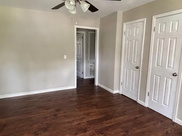 1025 6th Ave N #5, Columbus, MS 39701