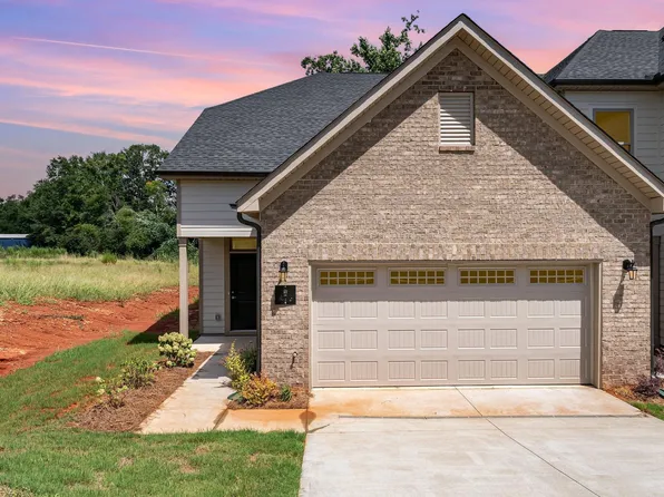 422 Palazzo Pl, Greer, SC 29650