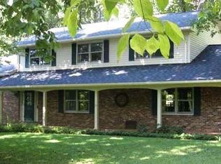 1914 Shadow Lake Rd, Blacksburg, VA 24060